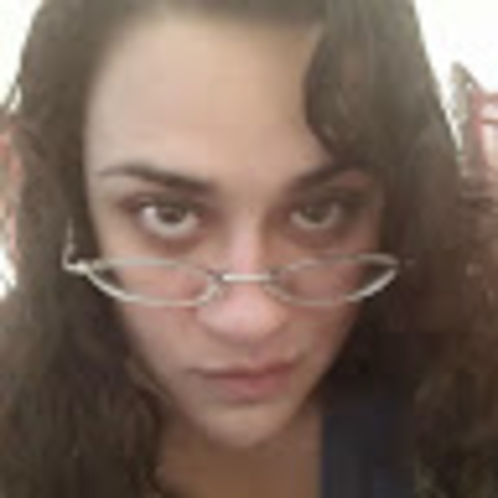 Meet your Posher, Carissa